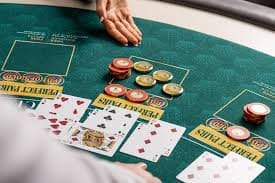 Live American Roulette table interface on asia88 slot showing betting layout and wheel feed